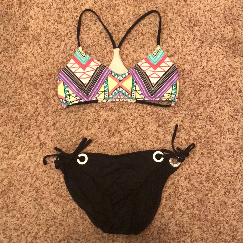 Body Glove bikini top